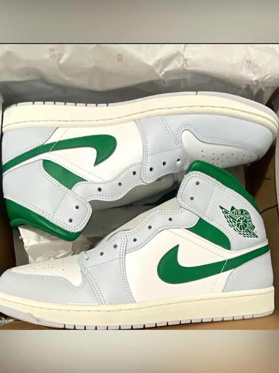 Nike Other - Nike Air Jordan 1 SE Mid Grey Pine Green